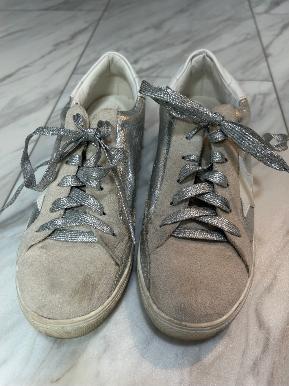 Women's Suede Low-Top Sneakers in Silver and Cream